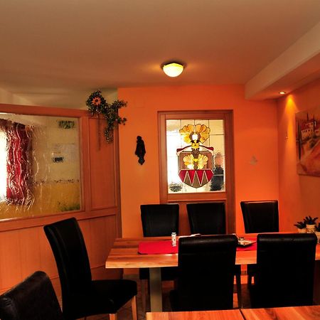 Hotel Garni Zerza Tröpolach Екстериор снимка