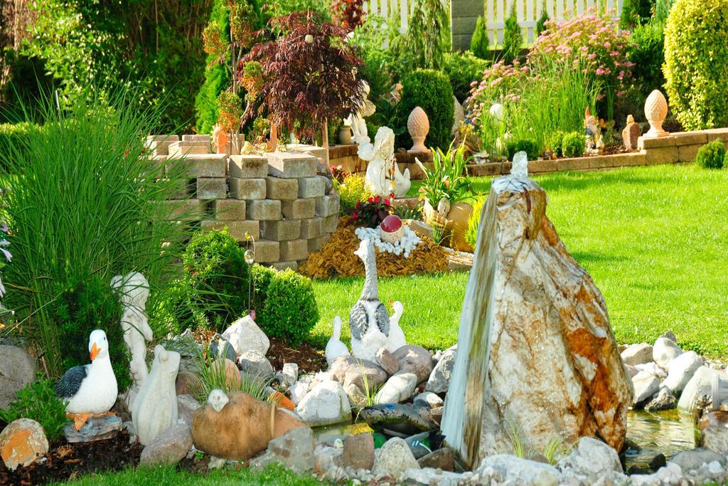 Hotel Garni Zerza Tröpolach Екстериор снимка
