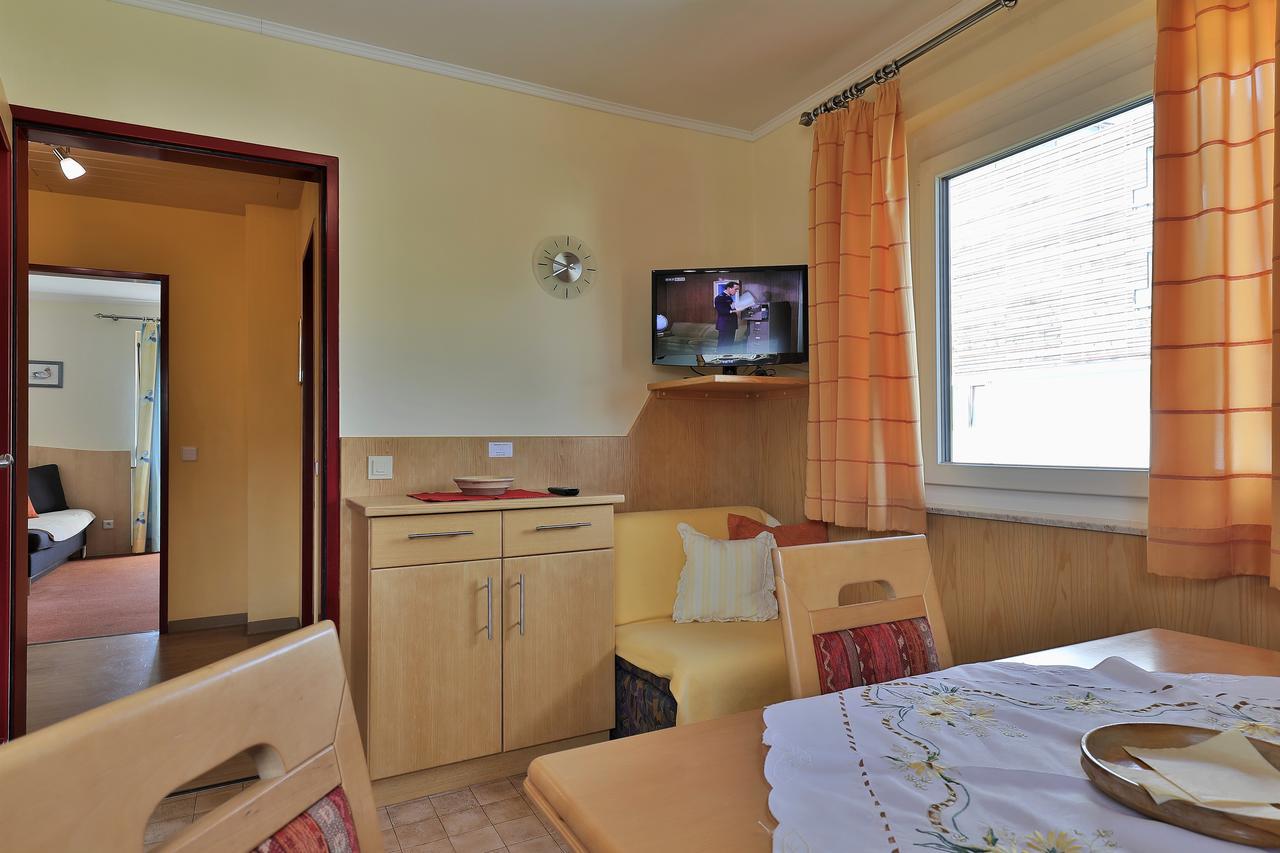 Hotel Garni Zerza Tröpolach Екстериор снимка