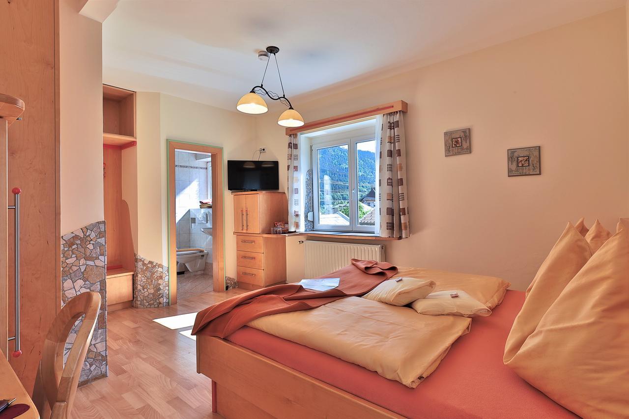 Hotel Garni Zerza Tröpolach Екстериор снимка