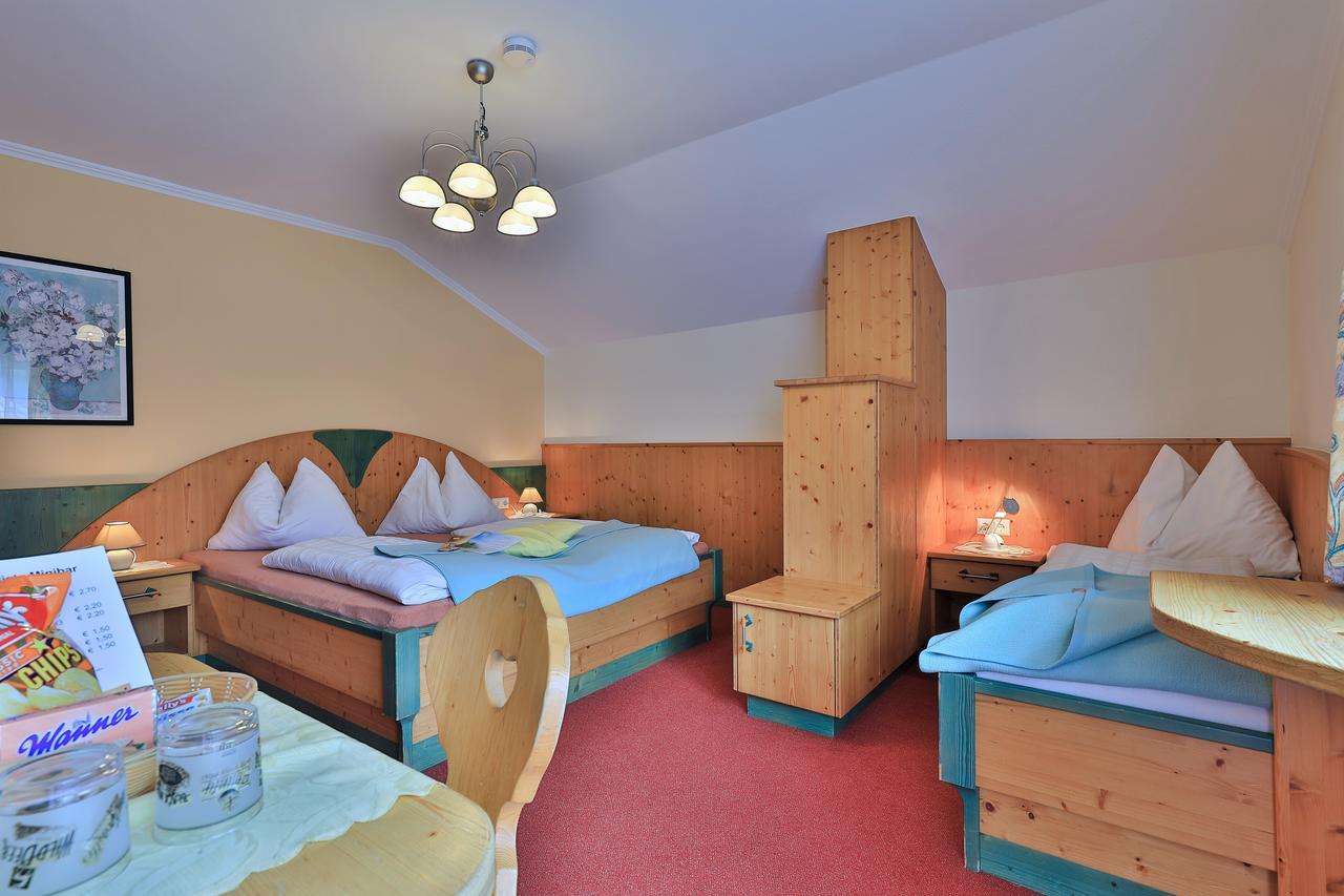 Hotel Garni Zerza Tröpolach Екстериор снимка