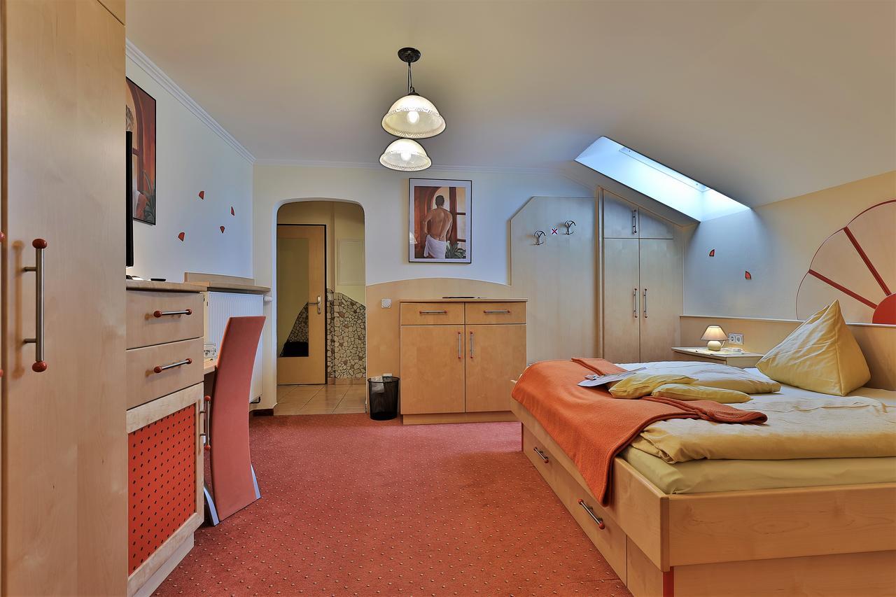Hotel Garni Zerza Tröpolach Екстериор снимка