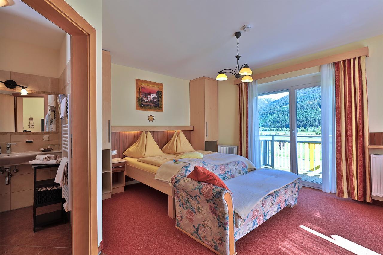 Hotel Garni Zerza Tröpolach Екстериор снимка